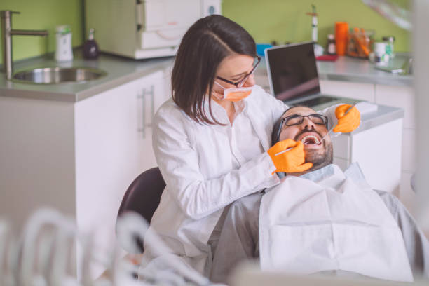 Best Cracked Tooth Emergency Dentist  in East Falmouth, MA